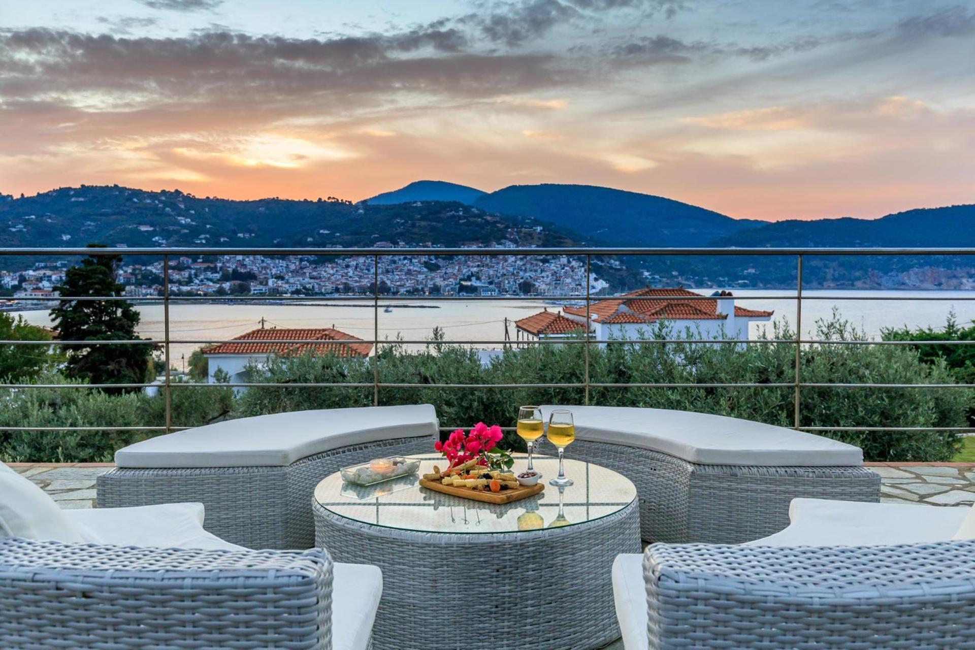 Ourania Studios & Apartments Skopelos Exterior foto
