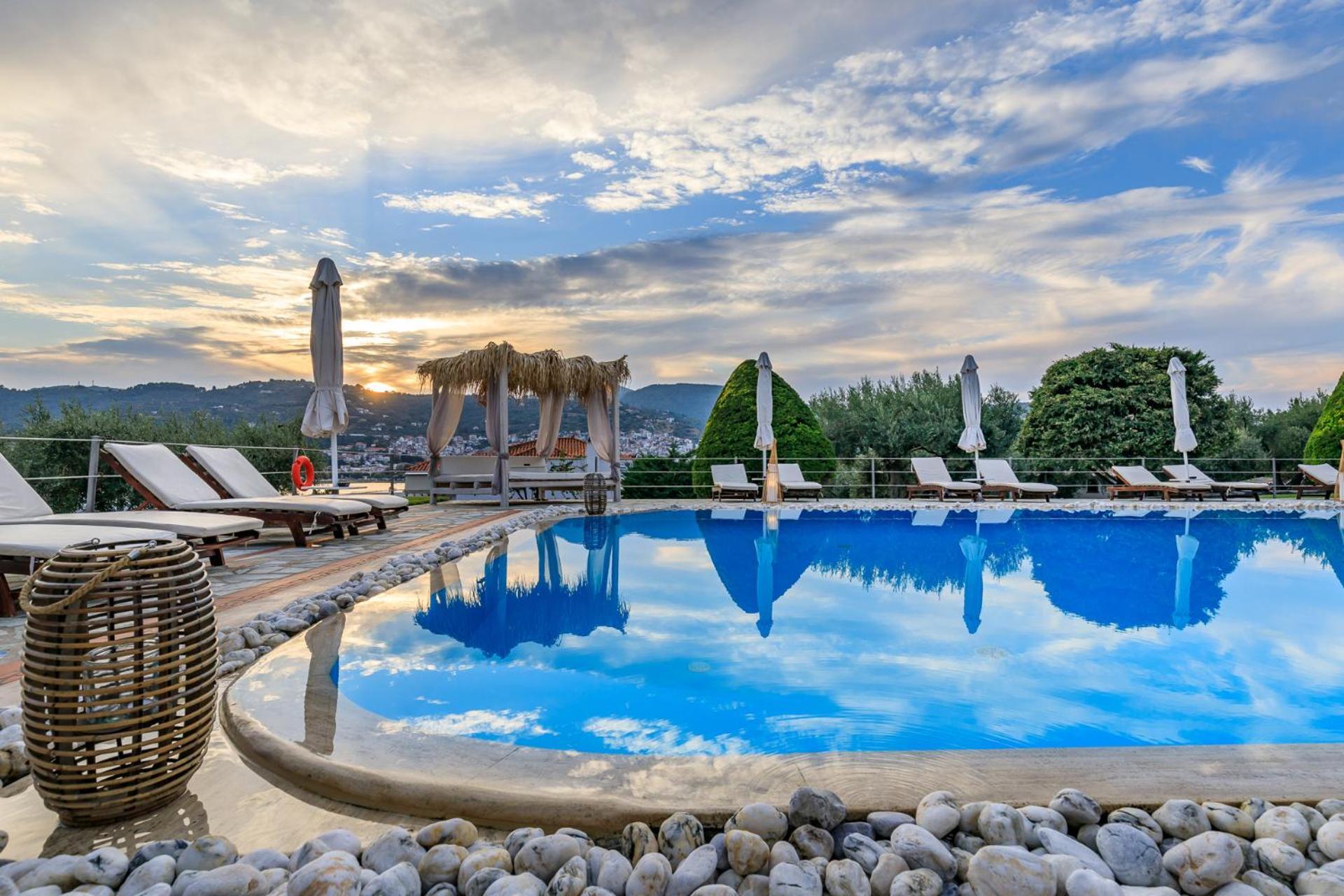 Ourania Studios & Apartments Skopelos Exterior foto